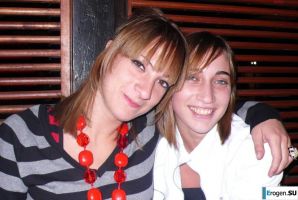 Красивая девушка, отличная фигура. Эскиз 45