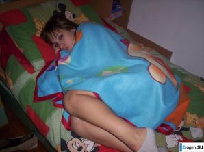 Красивая девушка, отличная фигура. Эскиз 7