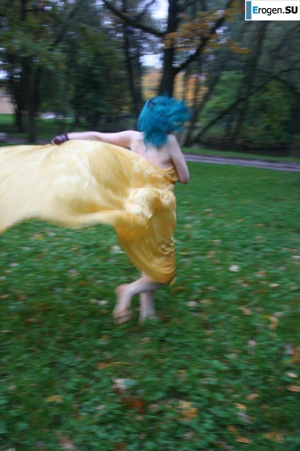 Eve in the park. Photo 37