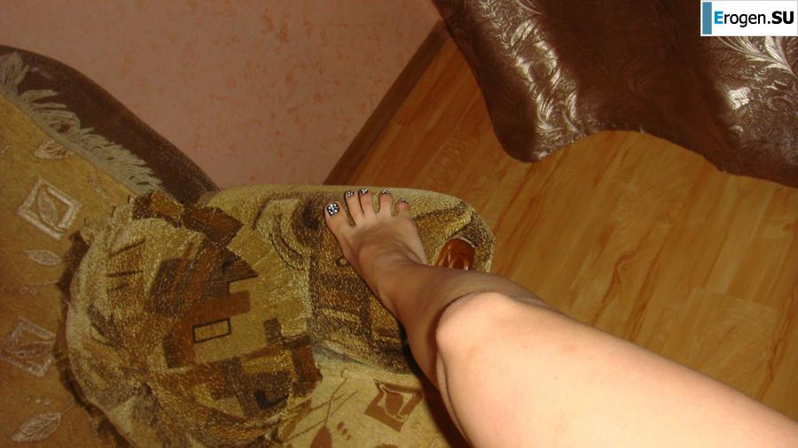 Naked brunette. Part 4. Photo 11