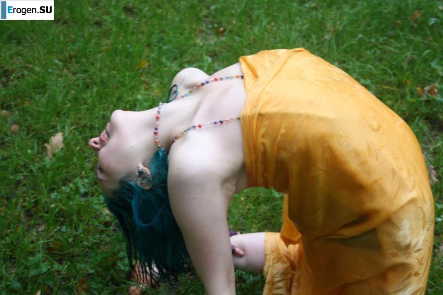 Eve in the park. Part 2. Photo 33