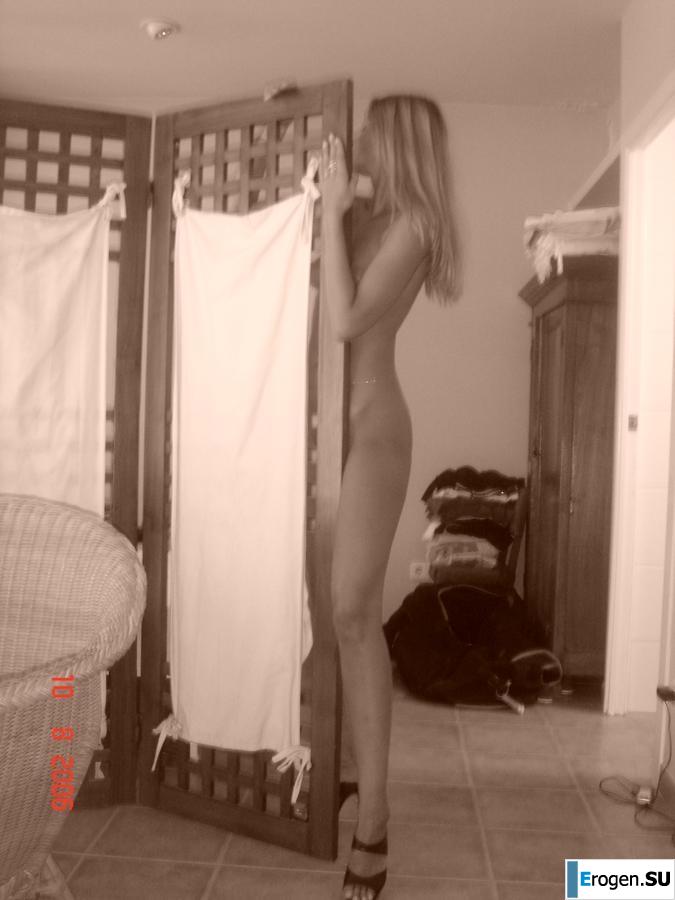 Beauty from Italy and all her personal photos. Part 3. Photo 40