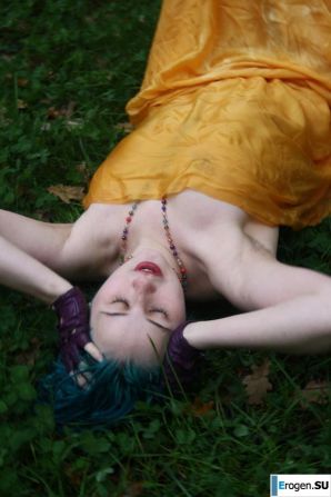 Ева в парке. Часть 3. Эскиз 17