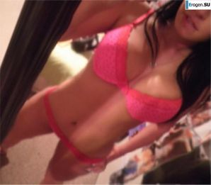 Грудастая ТП и часть её жизни на фото. Часть 6. Эскиз 17