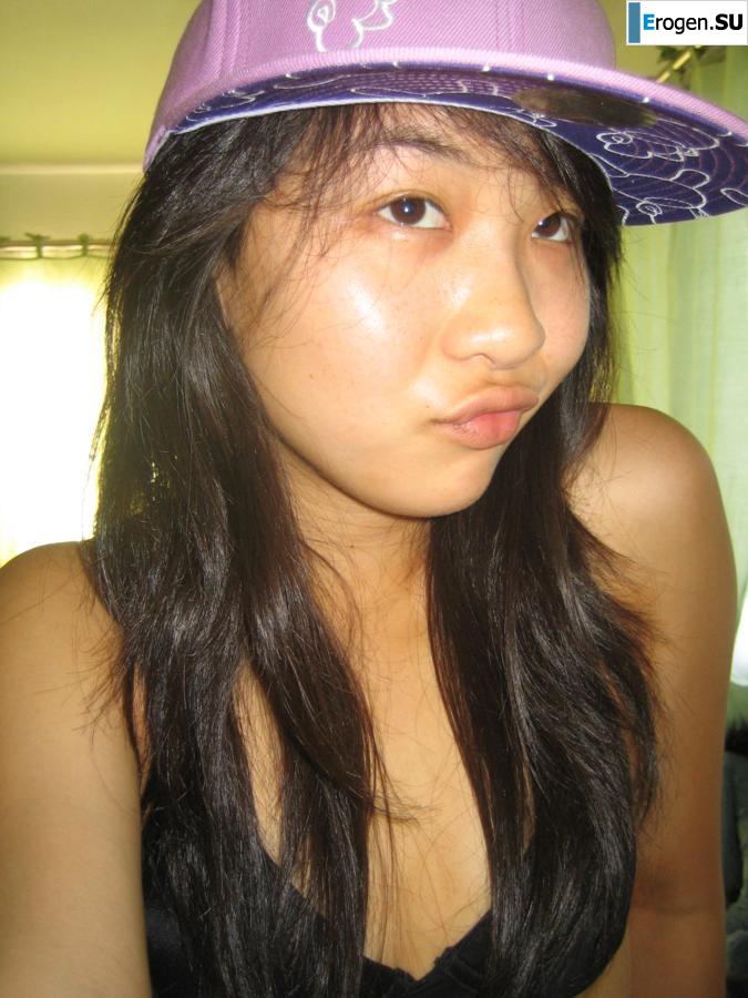 Asian has fun at home. Photo 18