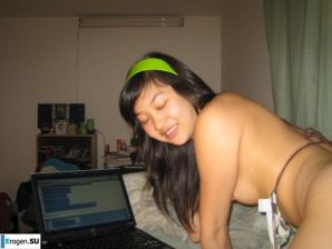 Азиатка развлекается дома. Часть 2. Эскиз 18