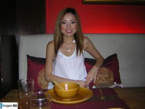 Горячая азиаточка. Эскиз 15