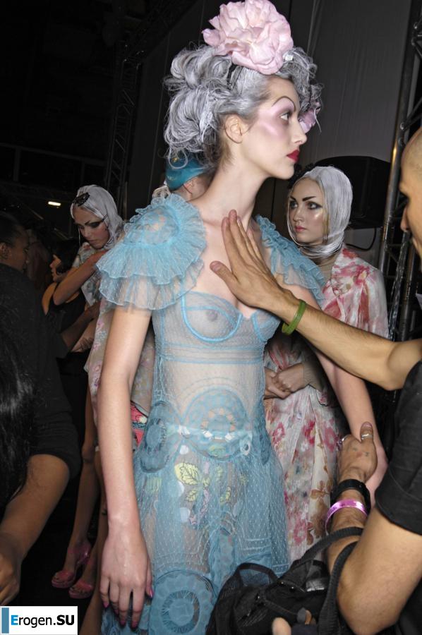 Dressing rooms, latrines, dressing rooms of models. Part 2. Photo 13