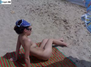 в поддержку Януковича, и на пляже. Эскиз 36