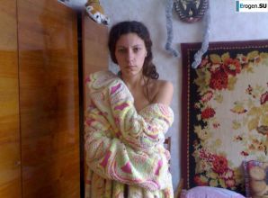 в поддержку Януковича, и на пляже. Эскиз 5