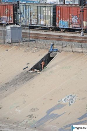 Graffiti on Girls. Thumb 38