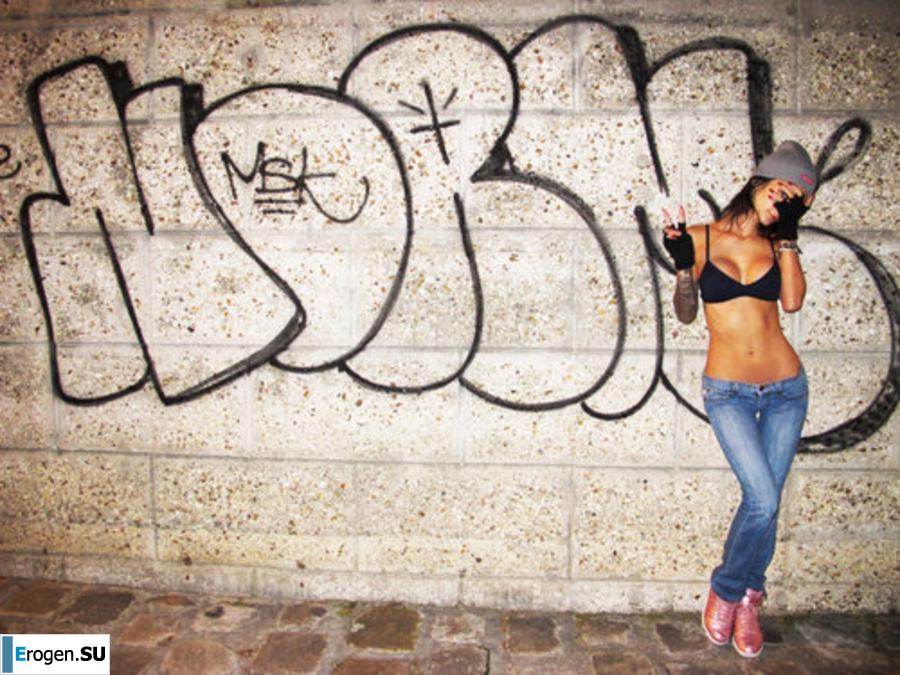 Граффити на девушках. Часть 2. Фото 21