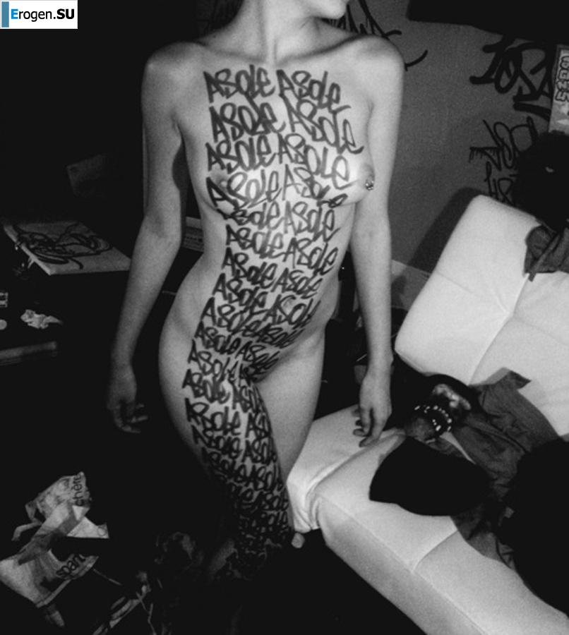 Граффити на девушках. Часть 2. Фото 31