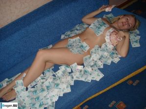 Poor Julia. Thumb 12