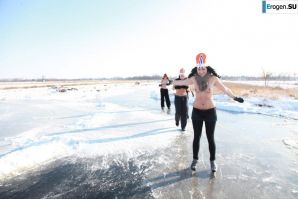 Голландские нудистки зимой. Часть 3. Эскиз 37