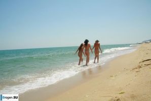 Болгарские нудистки. Часть 6. Эскиз 17