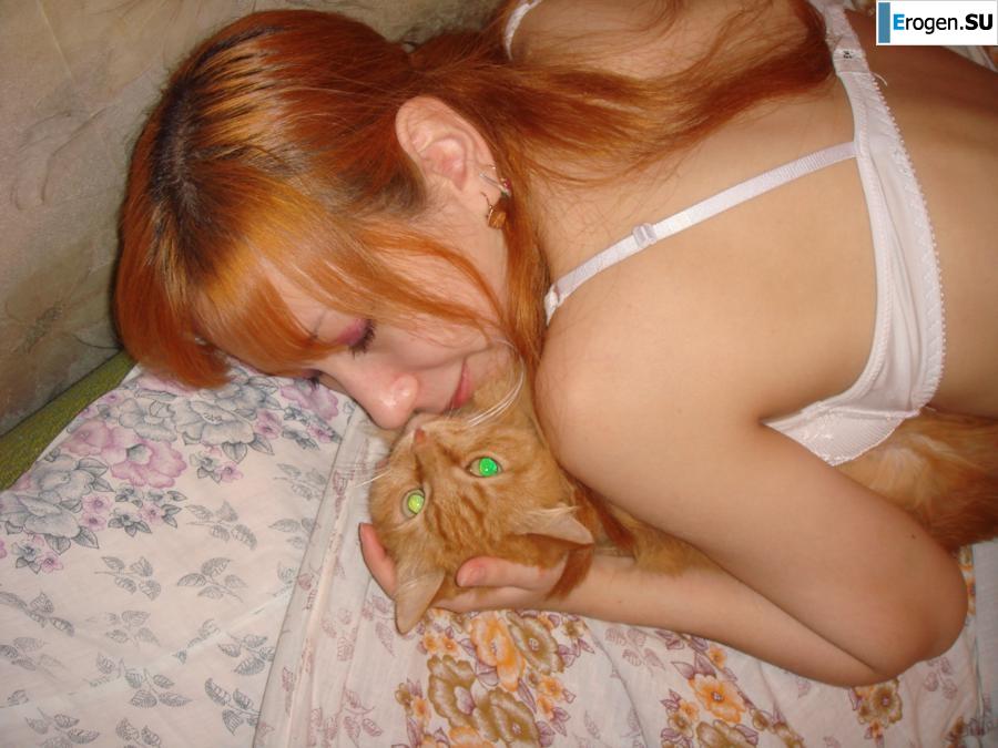 Бухие русские неформалки на крыше. Фото 12