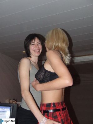 Continuing the theme of swingers. Part 8. Thumb 37