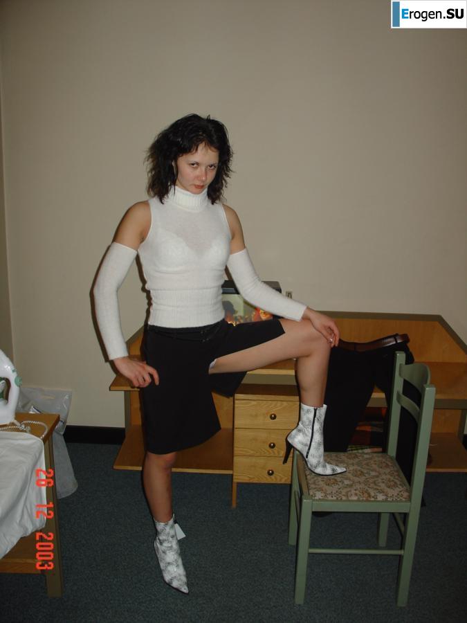 Home archive of a flexible Russian girl. Photo 10
