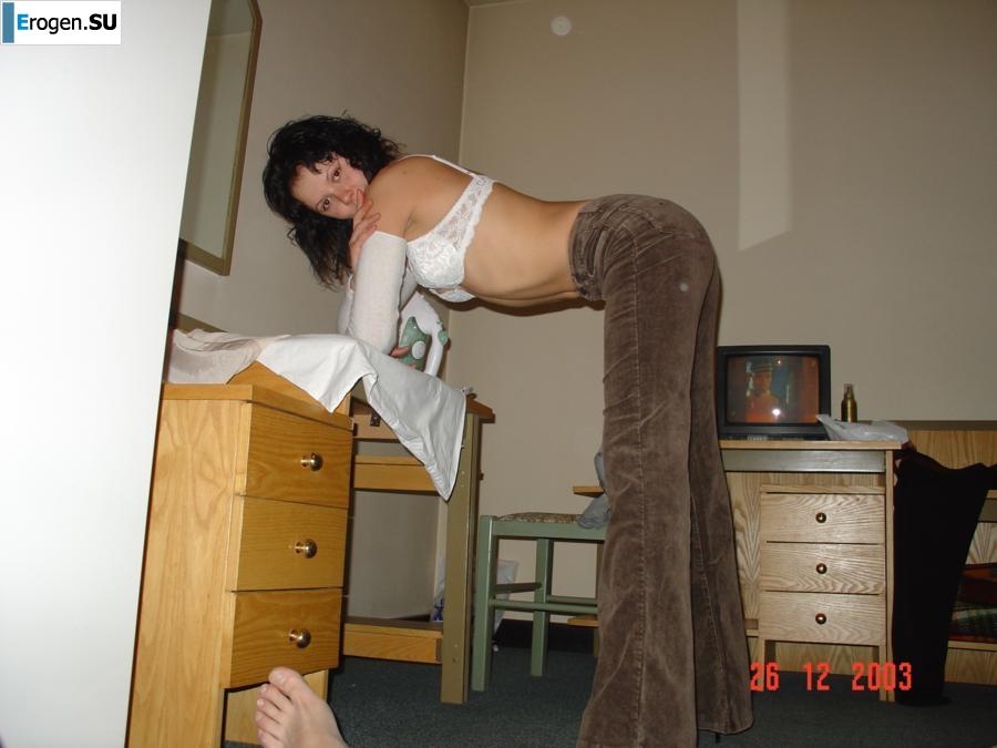 Home archive of a flexible Russian girl. Photo 8