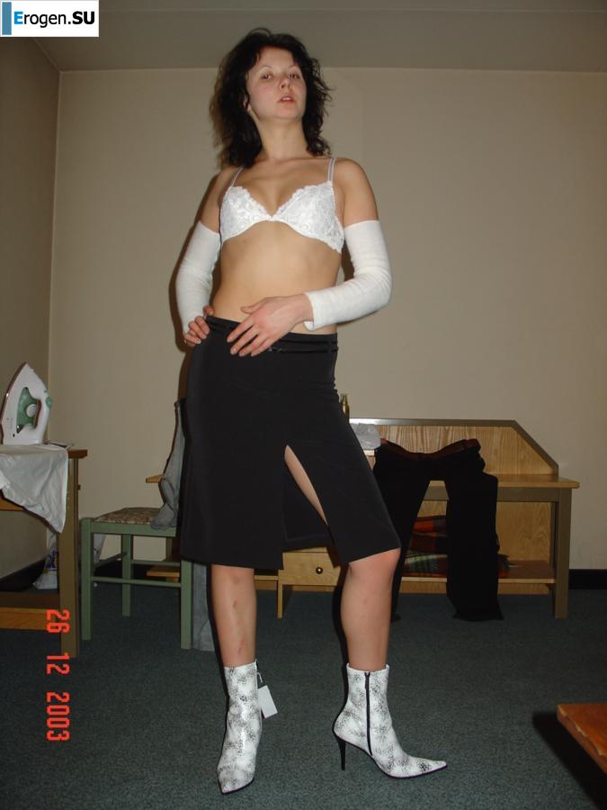 Home archive of a flexible Russian girl. Photo 9