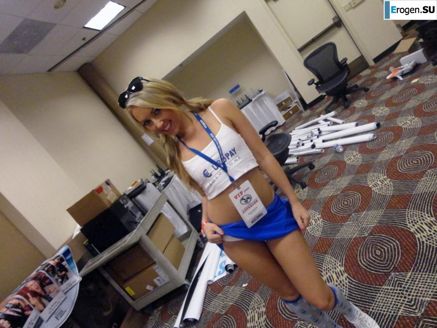 groups of girls promoters. Photo 5