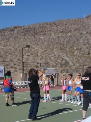 группы девушек промоутеров. Эскиз 22