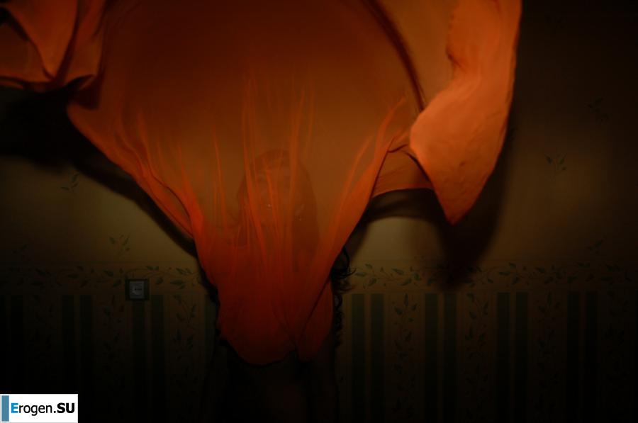 Brunette home photo session. Photo 41