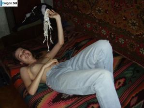 Домашние фото украинской девушки. Эскиз 27