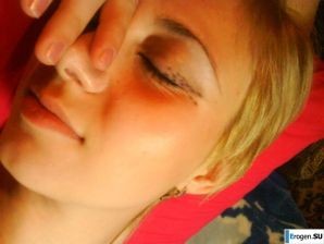 Girl and Carpet. Thumb 23