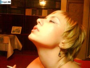 Girl and Carpet. Thumb 25