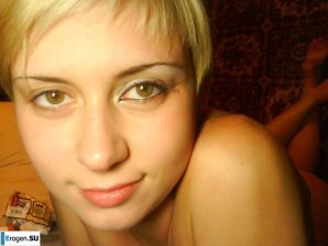 Girl and Carpet. Thumb 35