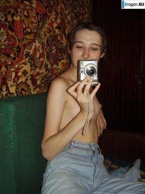 Home photos of a Ukrainian girl. Part 2. Thumb 27