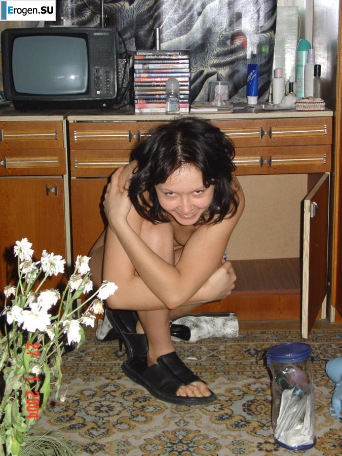 Home archive of a flexible Russian girl. Part 2. Photo 28