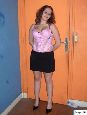 Home archive of a well-fed Parisian woman. Part 3. Thumb 30