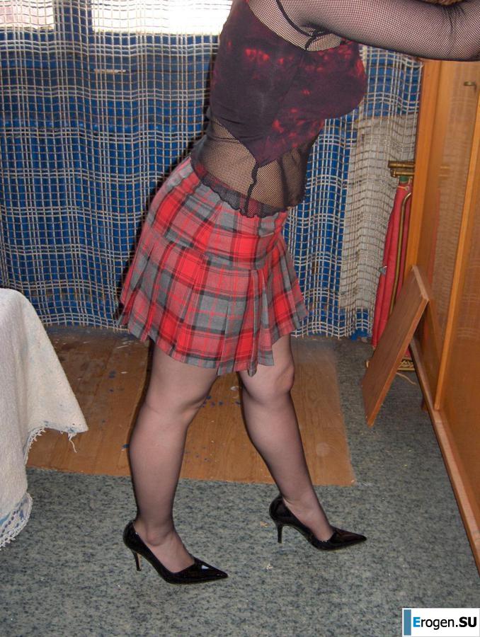 Home archive of a well-fed Parisian woman. Part 6. Photo 22