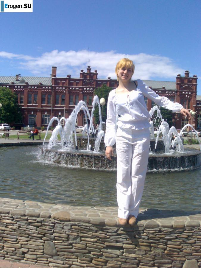 Girl and Carpet. Part 2. Photo 10