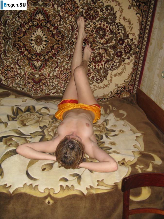 Girl and Carpet. Part 2. Photo 4