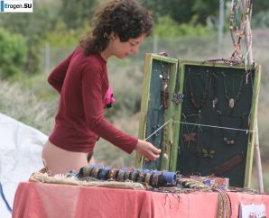 And again, hippies. Now on the beach. Part 3. Thumb 14