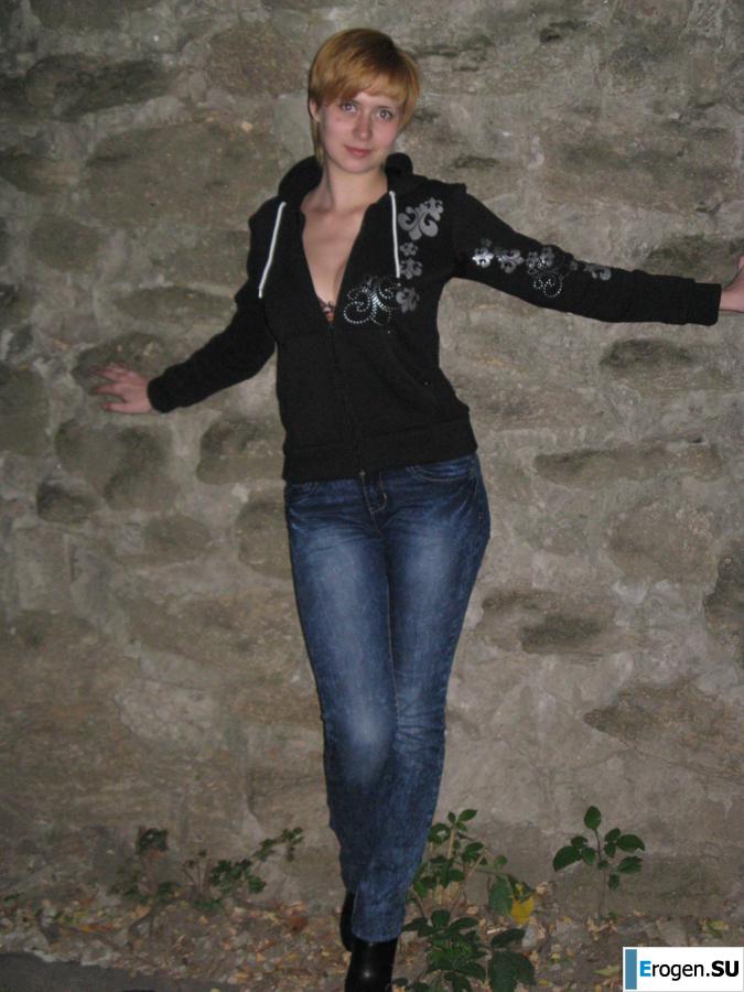 Girl and Carpet. Part 3. Photo 15