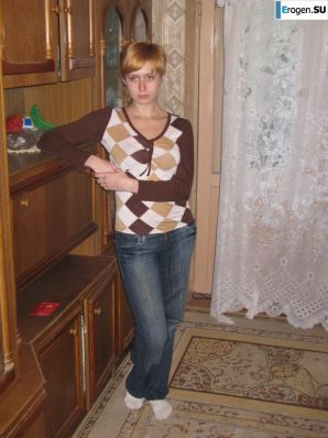 Girl and Carpet. Part 3. Thumb 20