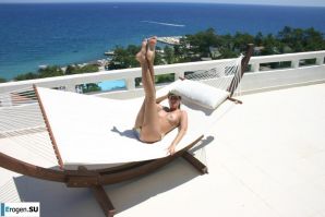 Загорелая в кепке. Часть 2. Эскиз 21