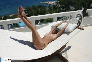 Загорелая в кепке. Часть 2. Эскиз 23