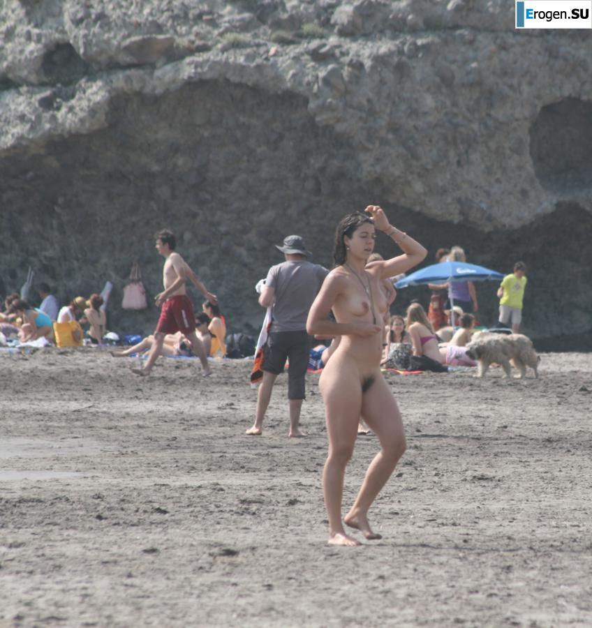 And again hippies. Now on the beach. Part 5. Photo 13