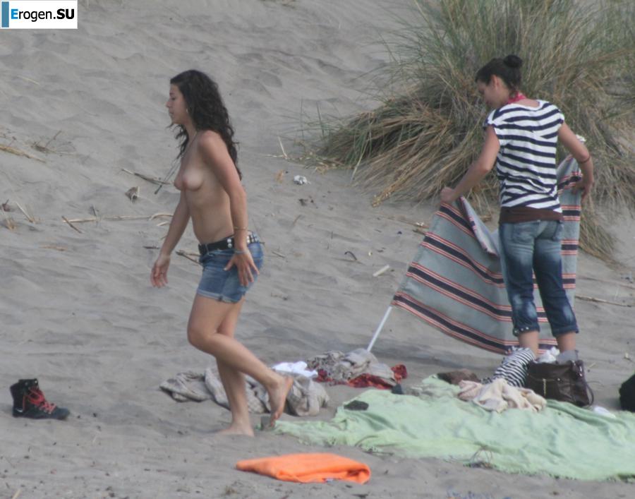 And again hippies. Now on the beach. Part 5. Photo 30