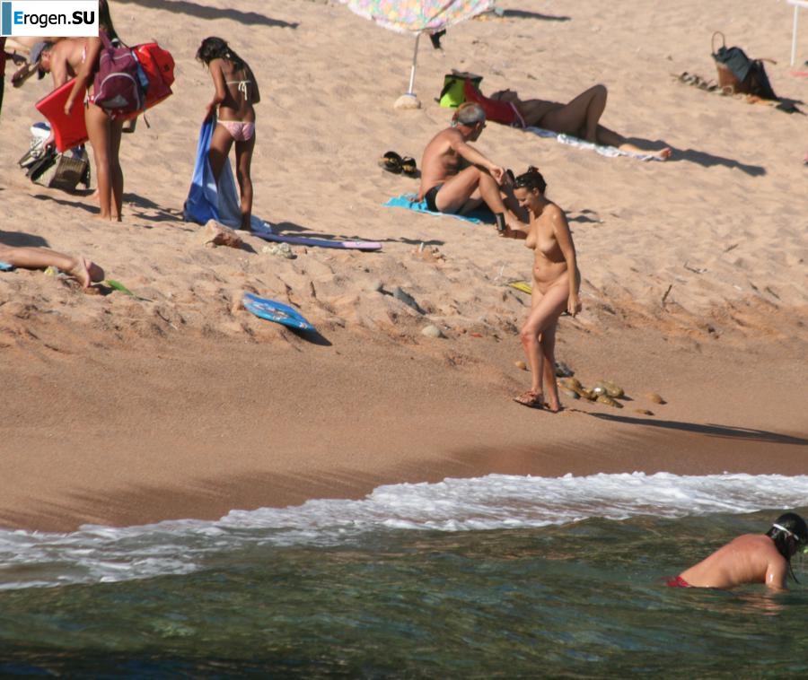 And again hippies. Now on the beach. Part 5. Photo 7