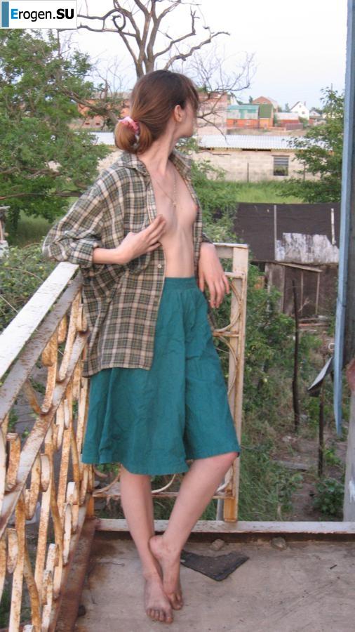 Home photos of a Ukrainian girl. Part 4. Photo 5