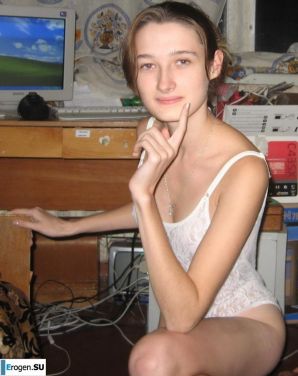 Home photos of a Ukrainian girl. Part 4. Thumb 17