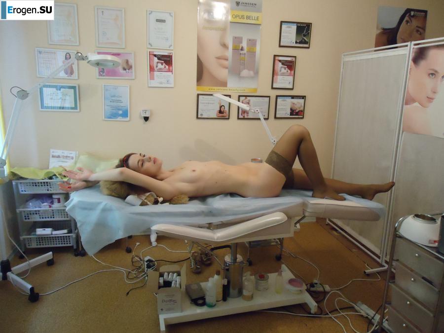 photoshoot with a bear. Photo 15