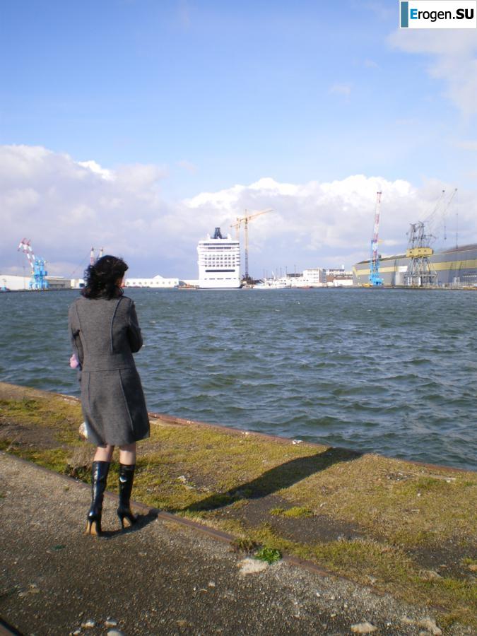 Madame Frenchwoman. Photo 26